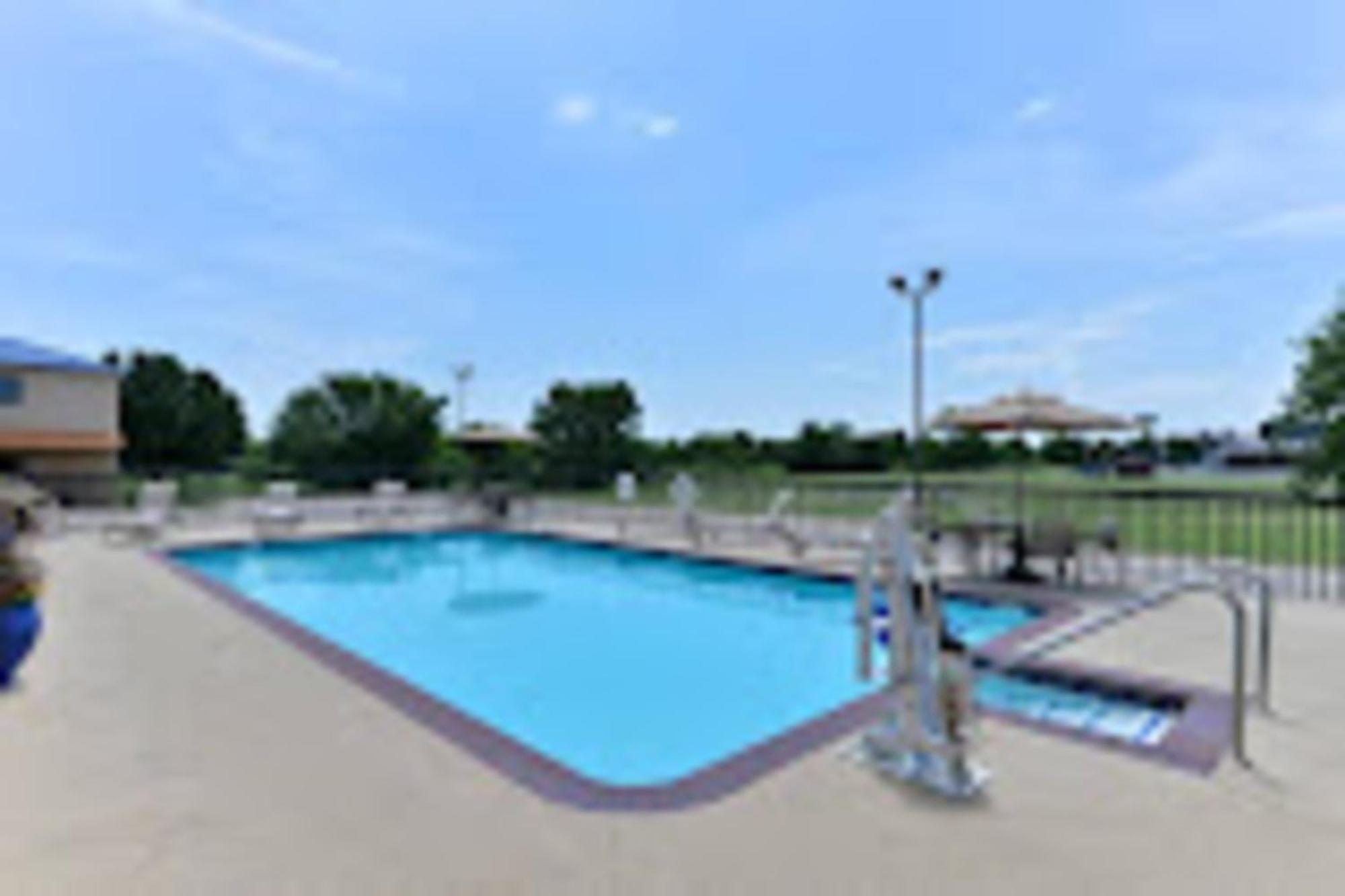 Baymont By Wyndham Ardmore I-35 Esterno foto