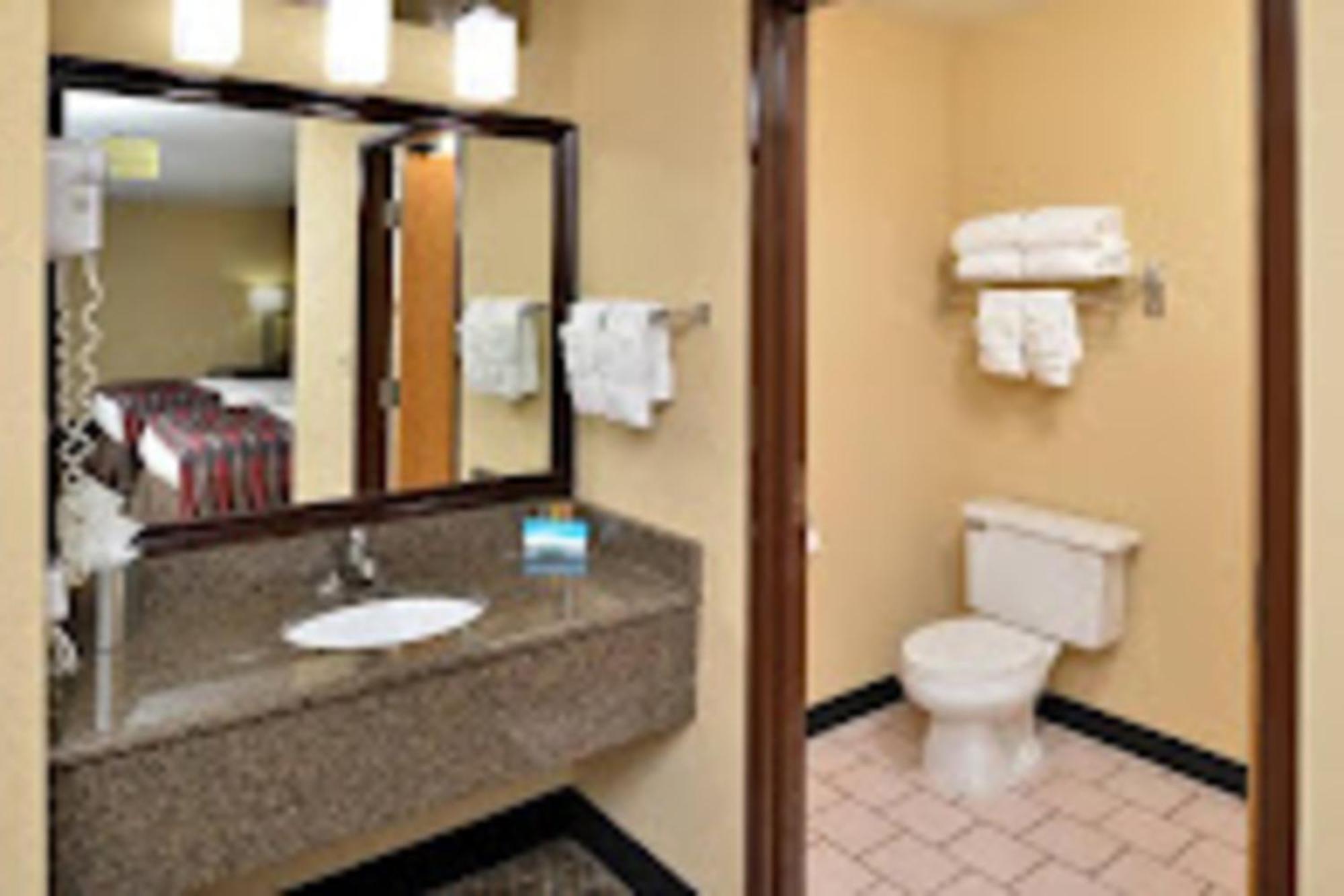 Baymont By Wyndham Ardmore I-35 Esterno foto
